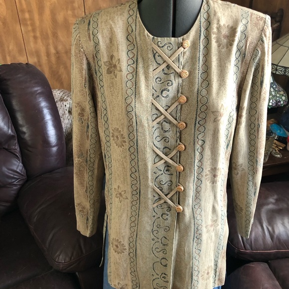 Vintage Boho Patterned Top - Picture 3 of 11